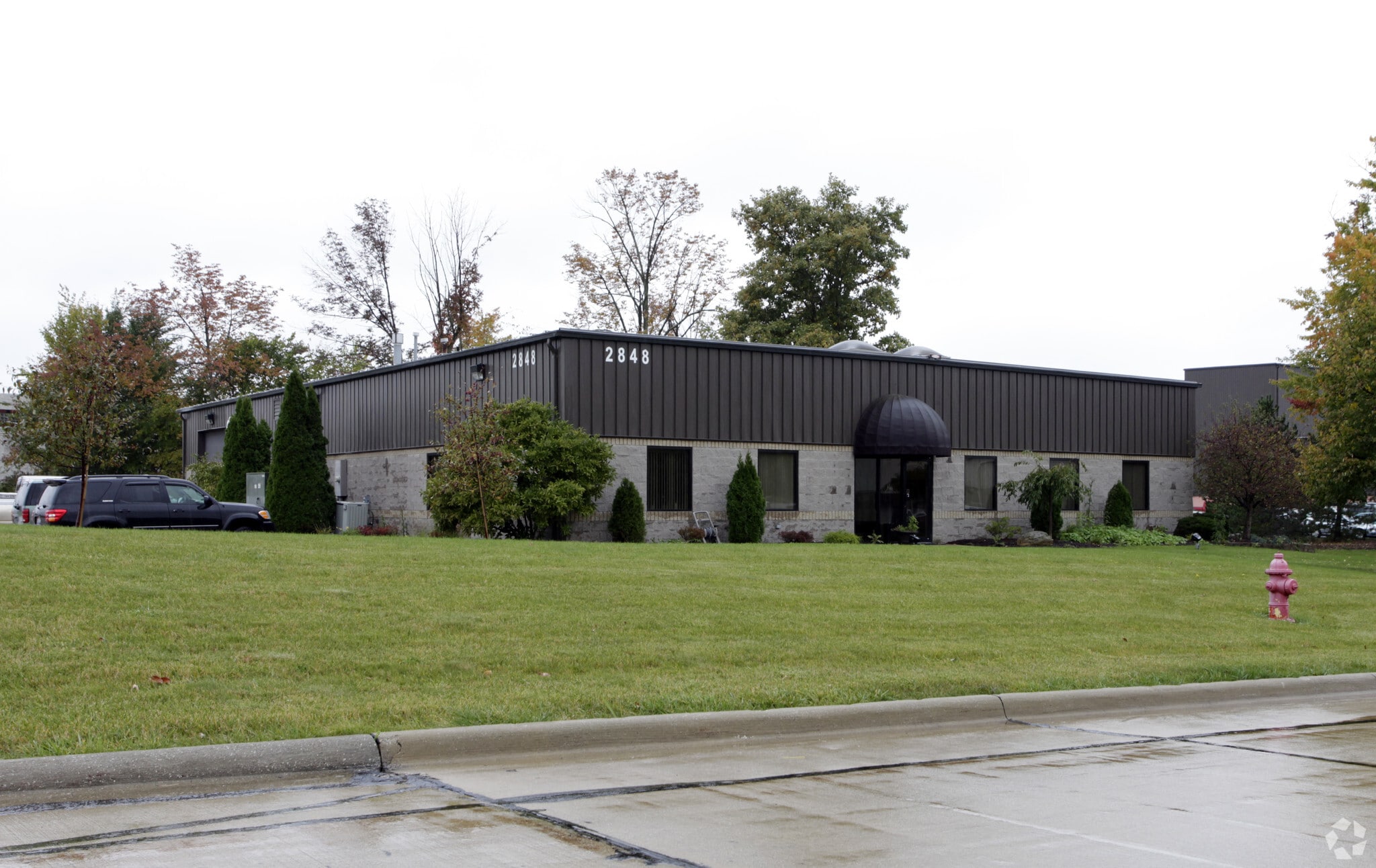 2848 Interstate Pky, Brunswick, OH for Sale
