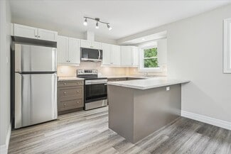 Hamilton, ON Apartments - 38 Viewpoint Av