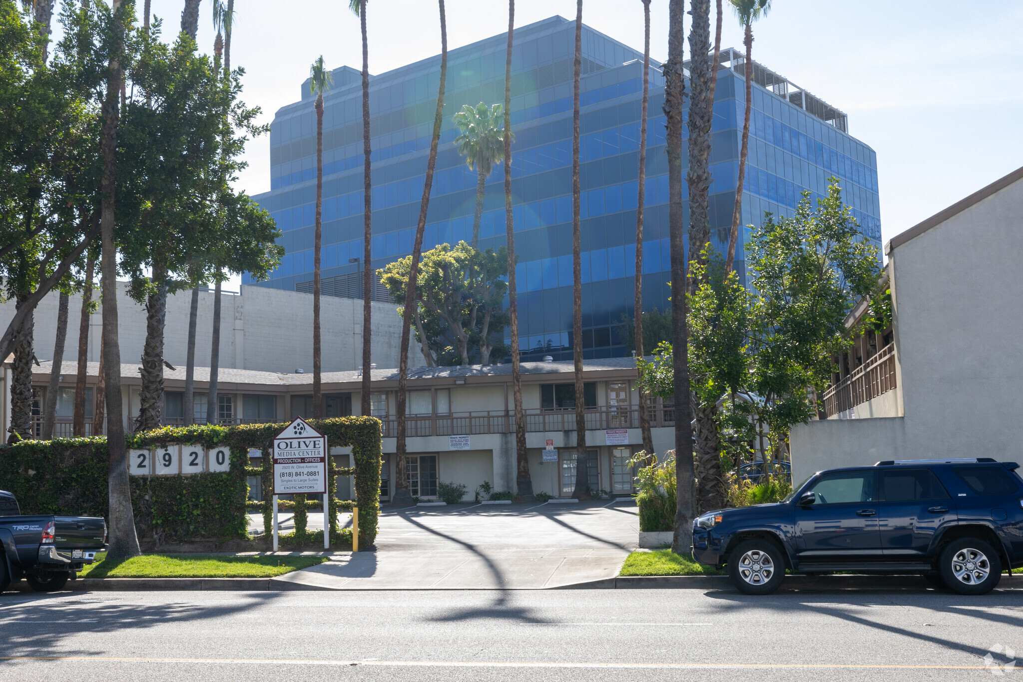 2920 W Olive Ave, Burbank, CA for Rent
