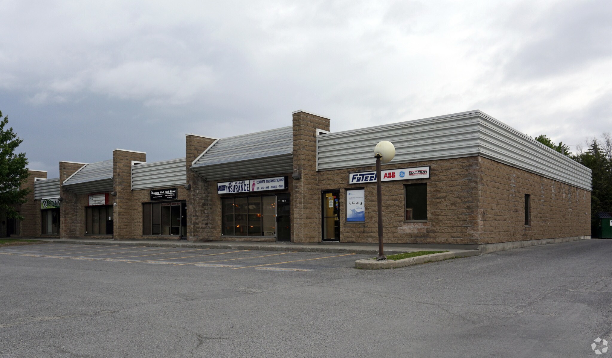 101-195 Menten Pl, Ottawa, ON for Rent