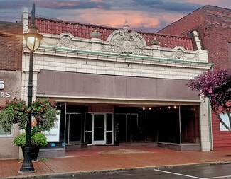 West Frankfort, IL Restaurant - 126 E Main St