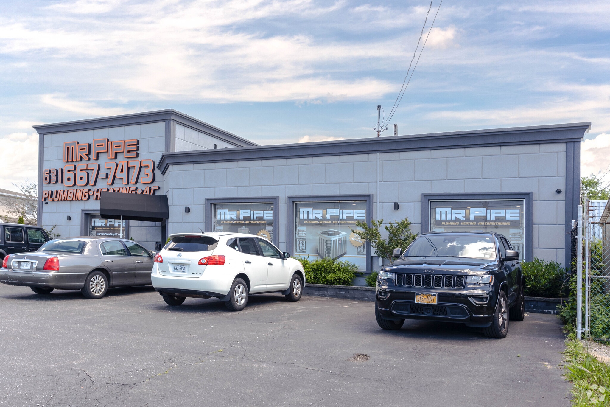 147 Sunrise Hwy Amityville, NY 11701 Retail Property for Sale on