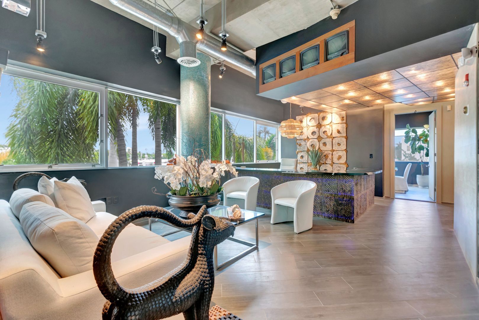 420-426 Jefferson Ave, Miami Beach, FL for Rent