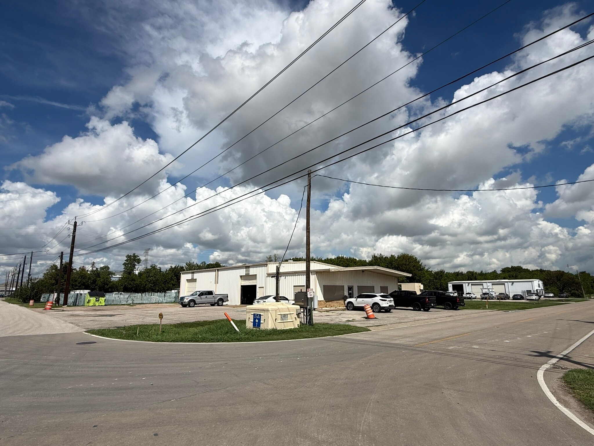 201 N 16th St, La Porte, TX for Sale