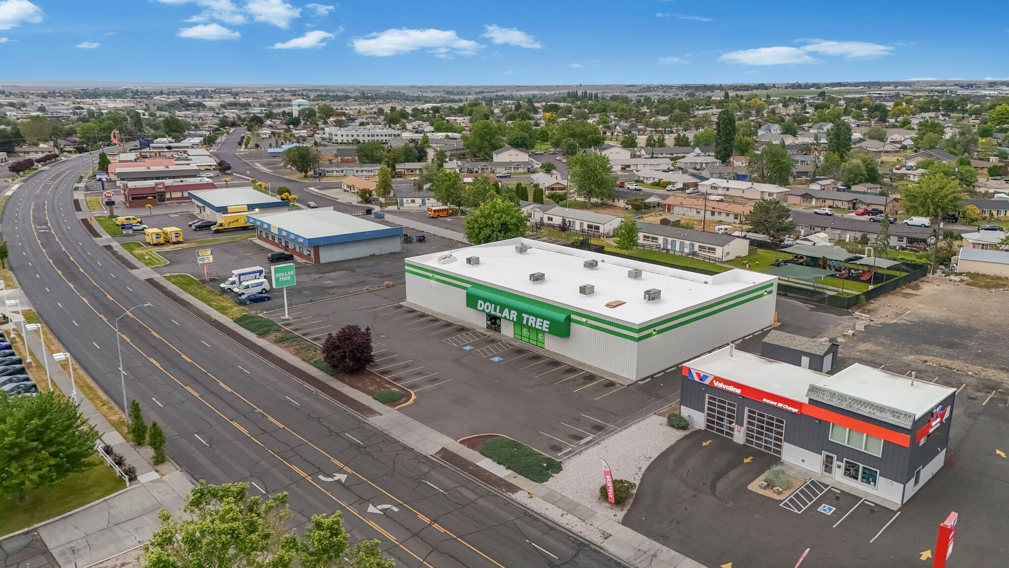 1201 S Pioneer Way, Moses Lake, WA for Sale