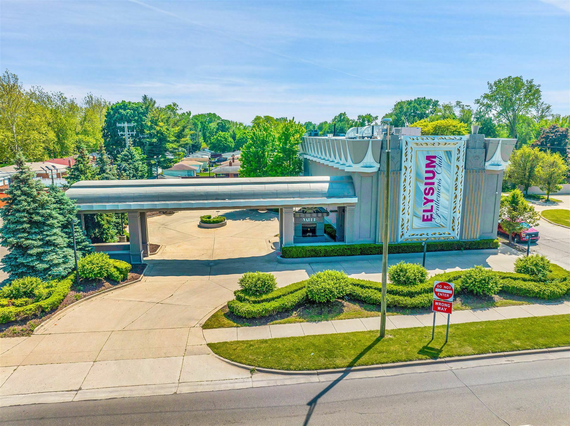 20771 W 8 Mile Rd, Detroit, MI for Sale