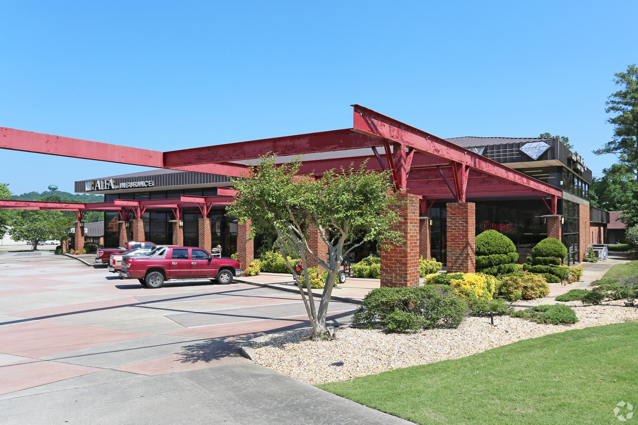 2692 Pelham Pky Pelham, AL 35124 Office Property for Lease on