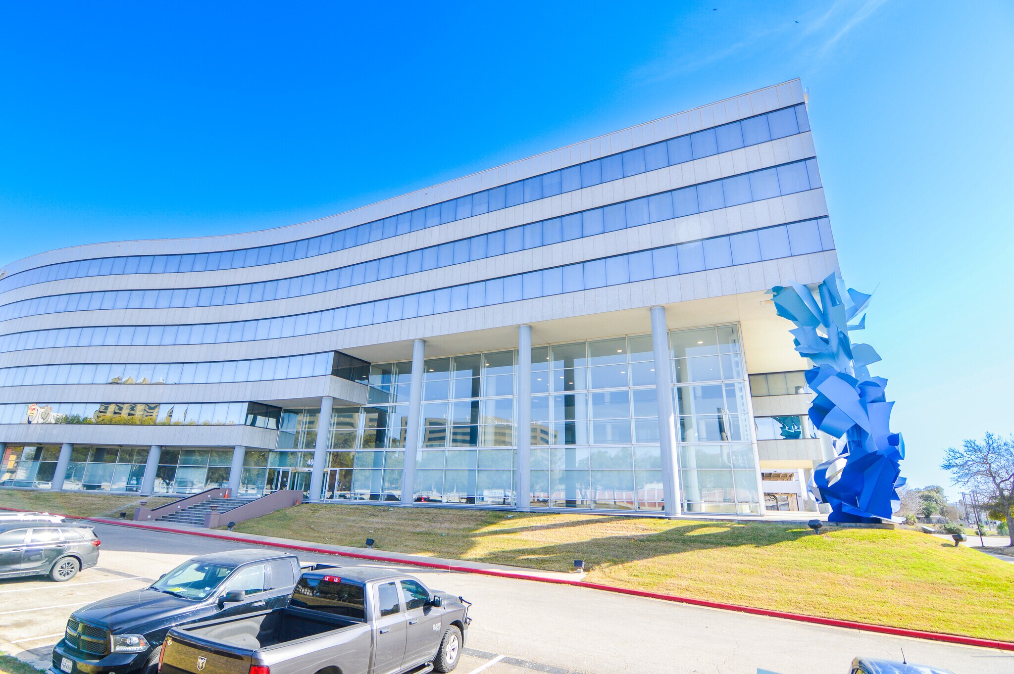 40 NE Loop 410, San Antonio, TX for Sale