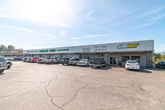 Doniphan, MO Freestanding - 1307-1403 Hillcrest Dr Doniphan, MO Freestanding - 1307-1403 Hillcrest Dr