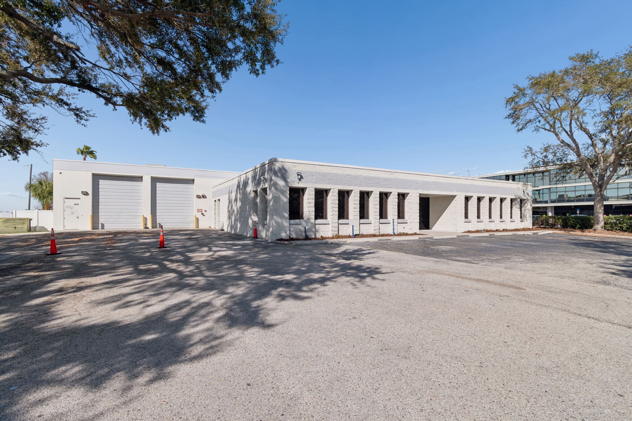 4913 W Laurel St, Tampa, FL for Sale