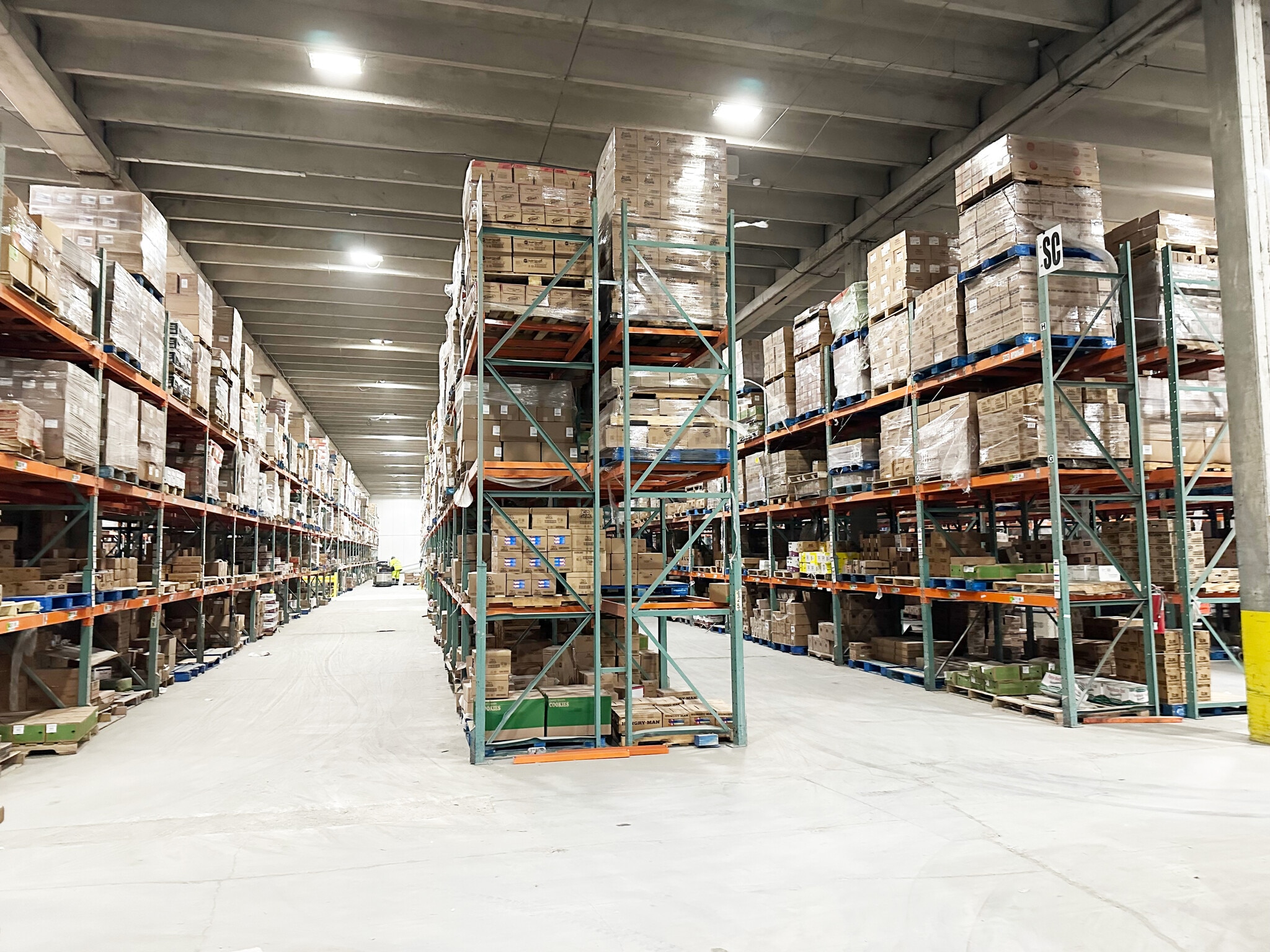 18770 NE 6th Ave, Miami, FL for Rent