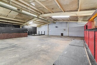 Dallas, TX Flex - 125 Burrell Dr