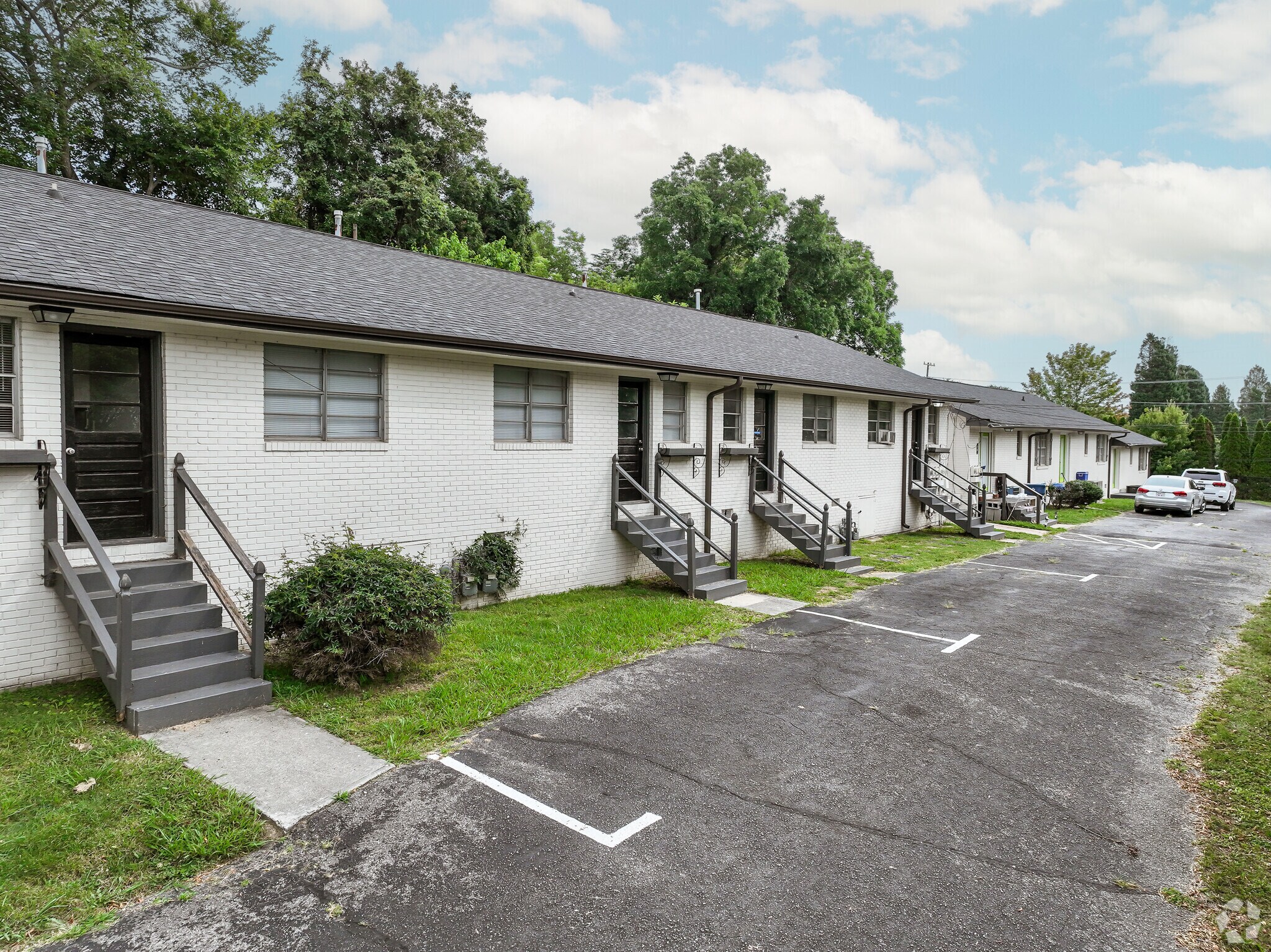 306 N Jackson St Salisbury, NC 28144 MultiFamily Property for Lease