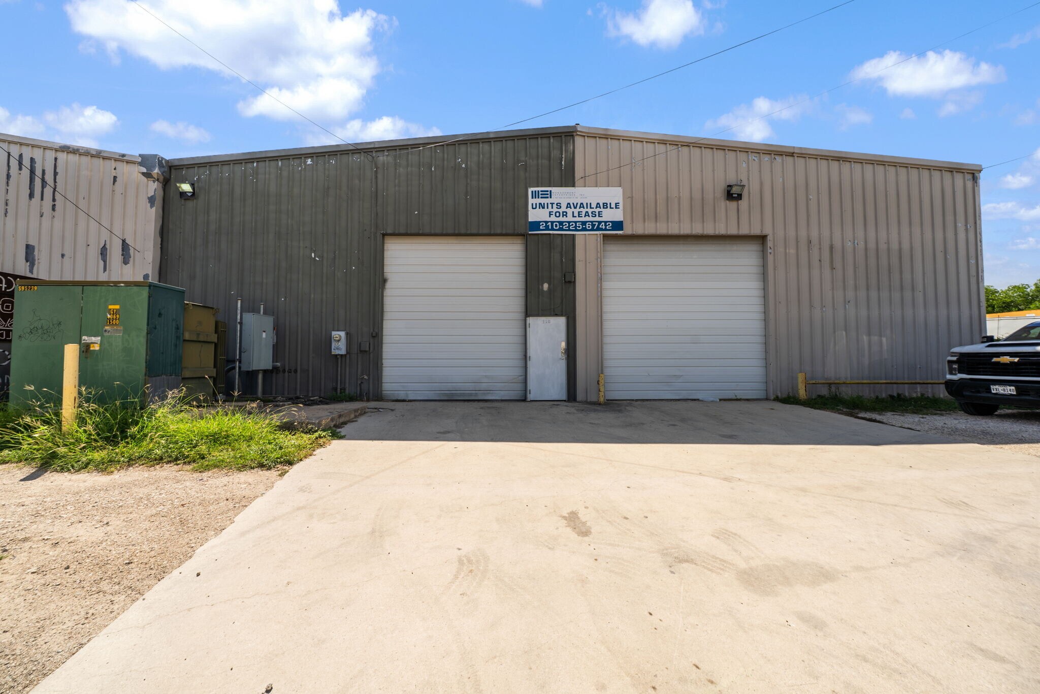 2833 Roosevelt Ave, San Antonio, TX for Rent