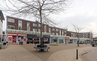 Kenilworth, WAR Storefront Retail/Residential - 59 Abbey End