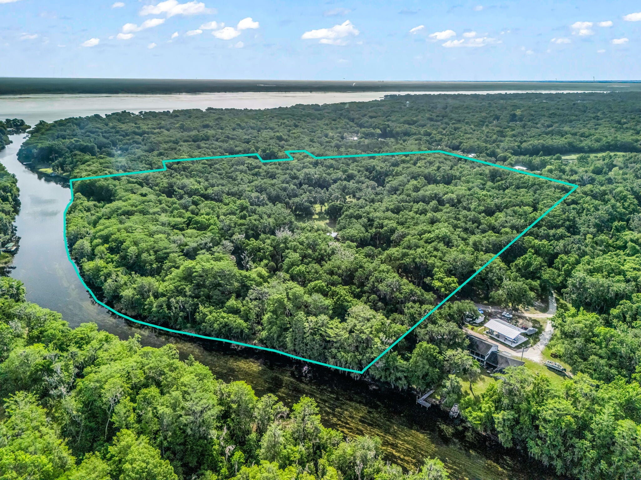 2992 N Country Road 470, Lake Panasoffkee, FL for Sale
