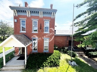 APARTMENT & BANQUET FACILITY