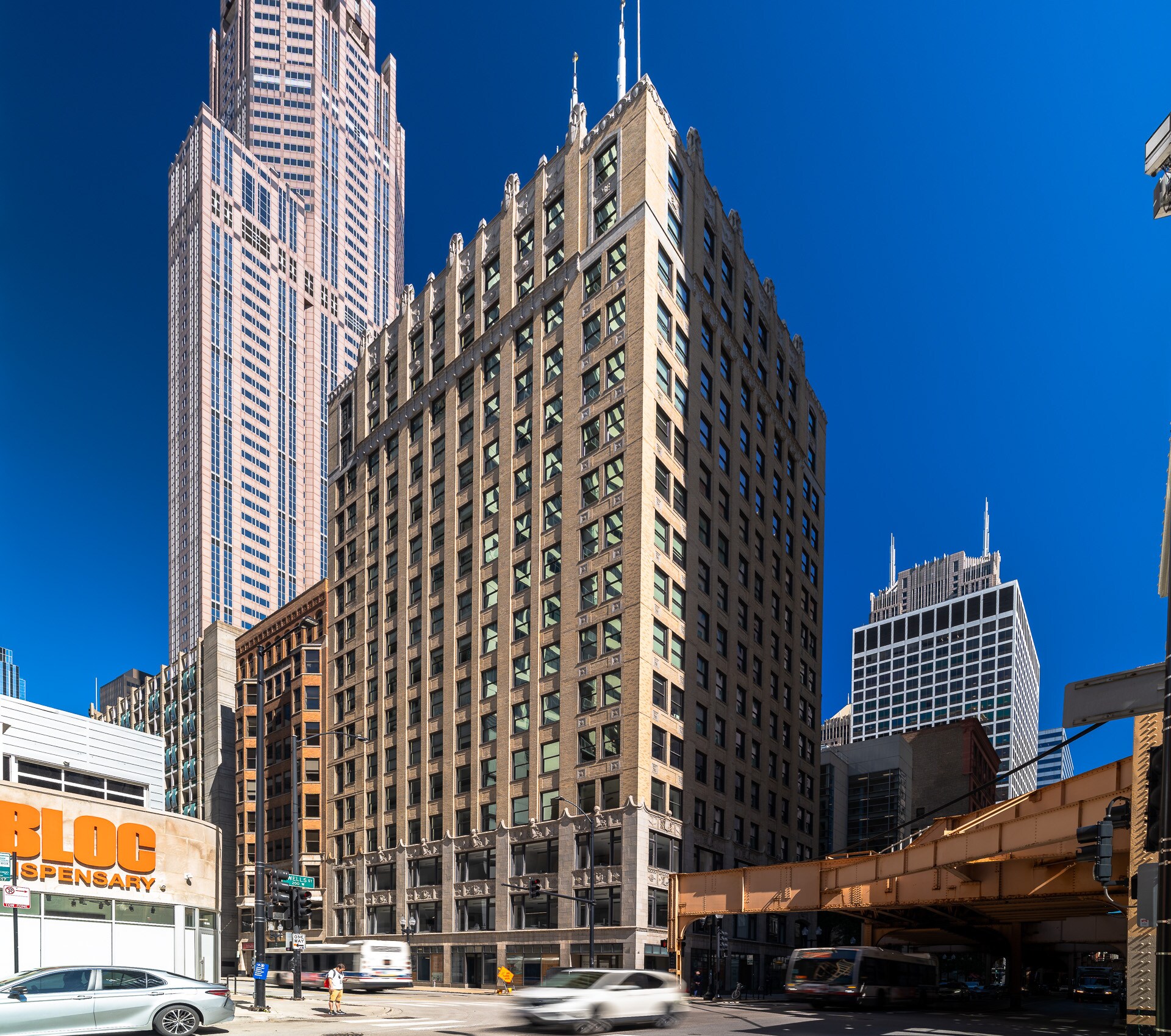 330 S Wells St, Chicago, IL for Rent