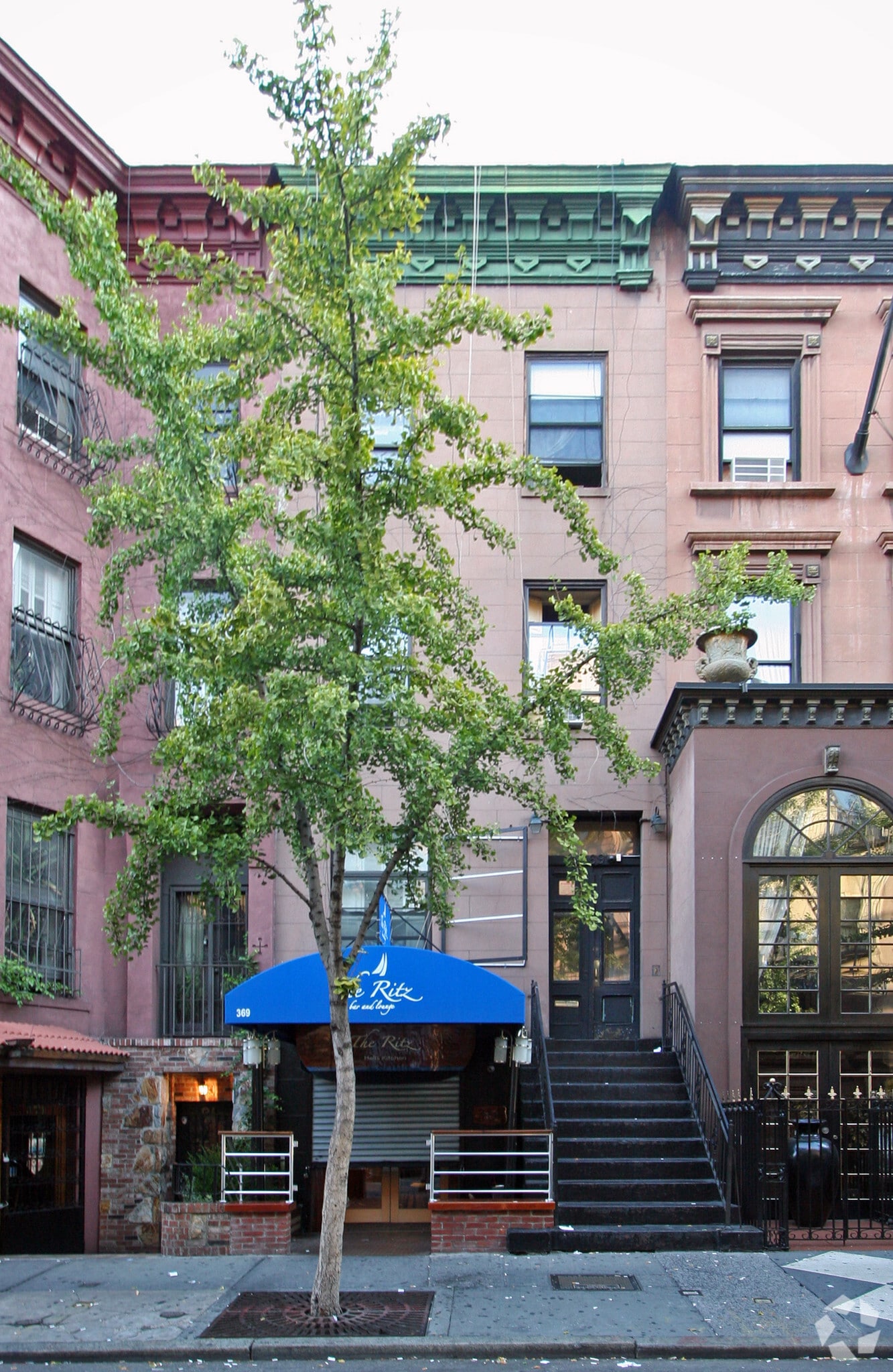 369 W 46th St, New York, NY for Sale