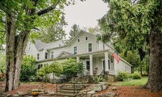 Canadensis, PA Hospitality - 2735 PA-390