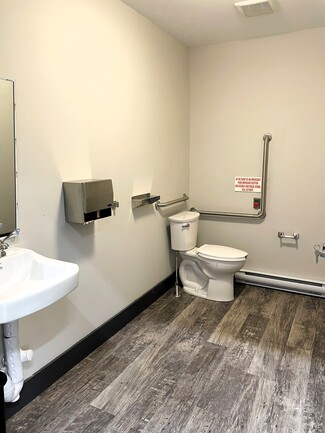 Kingston, ON Office/Retail - 119 Barrack St Kingston, ON Office/Retail - 119 Barrack St