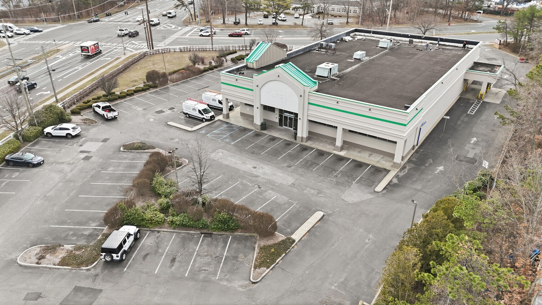 1968 Veterans Memorial Hwy, Islandia, NY for Rent