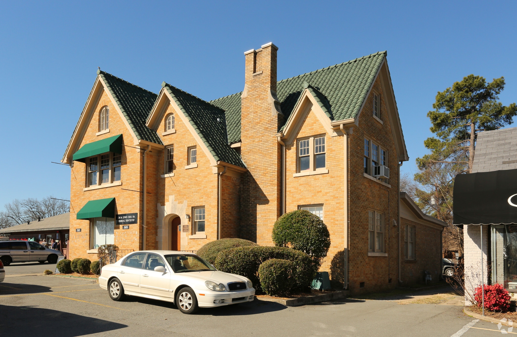 3505 John F Kennedy Blvd, North Little Rock, AR for Rent