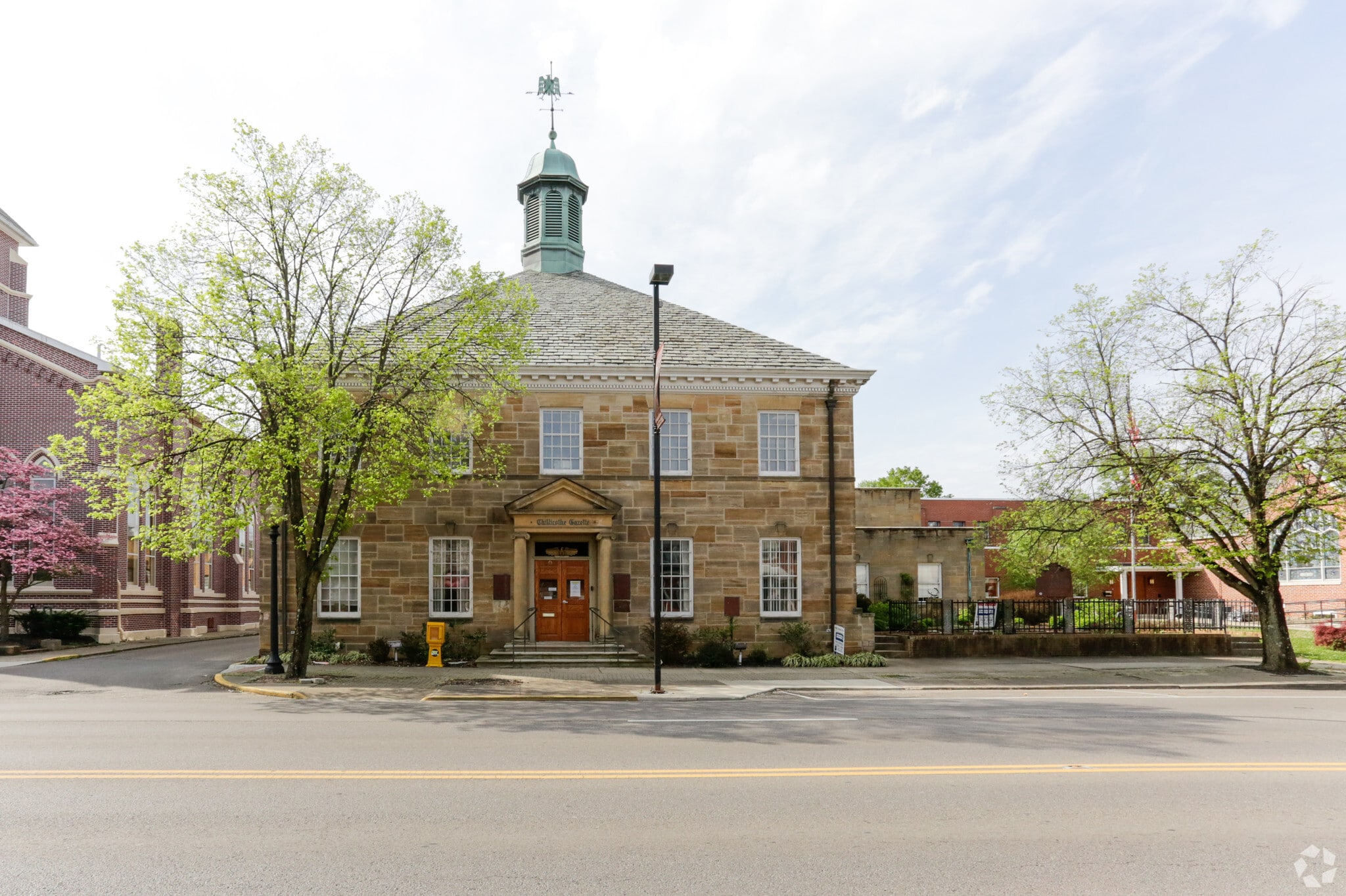 50-62 W Main St, Chillicothe, OH for Rent