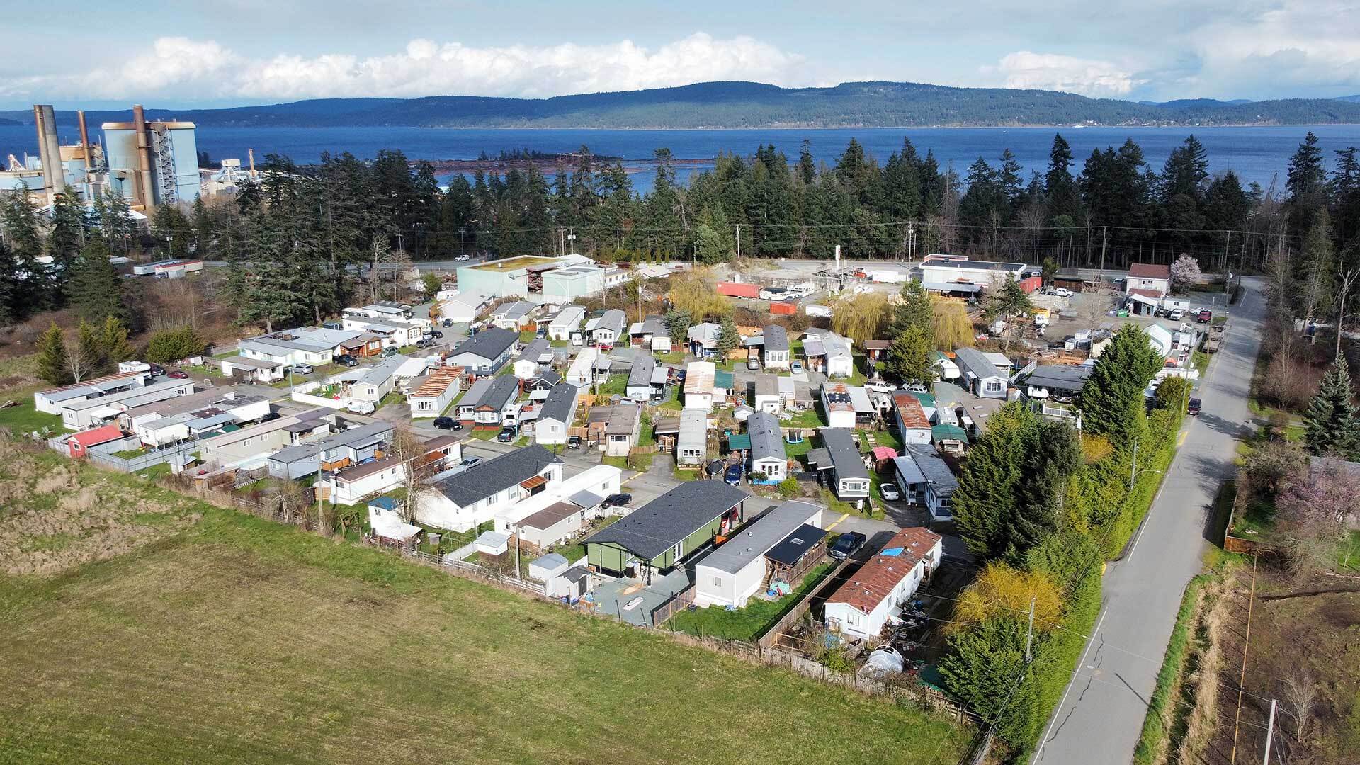 1745 Cecil St, Crofton, BC for Sale