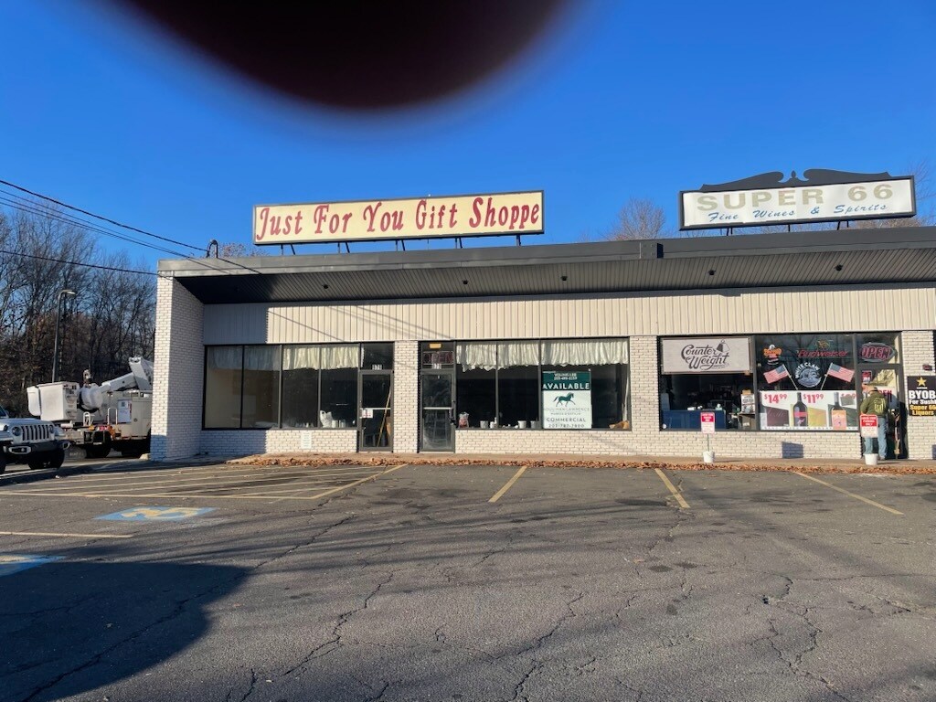 969-979 Meriden Waterbury Tpke, Plantsville, CT for Rent