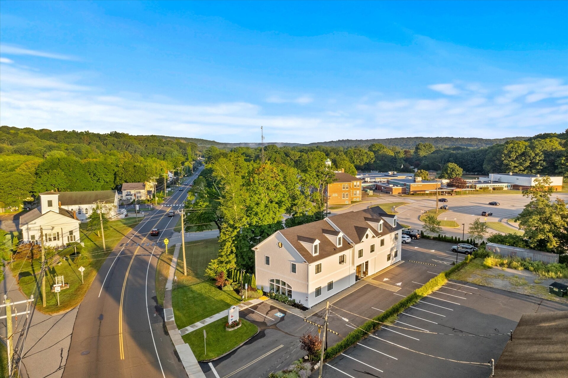 159 Boston Post Rd, East Lyme, CT for Sale