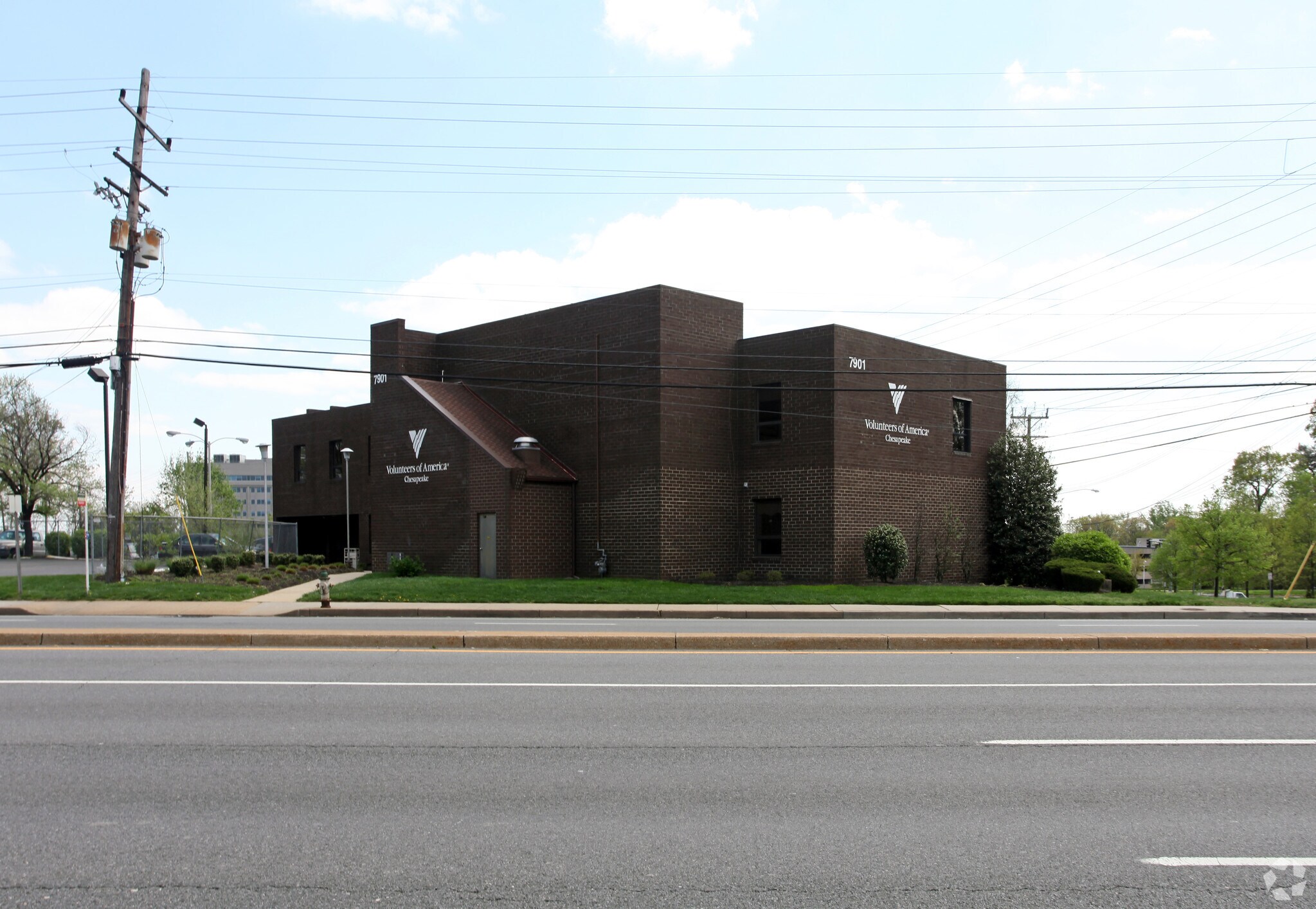 7901 Annapolis Rd, Lanham, MD for Rent
