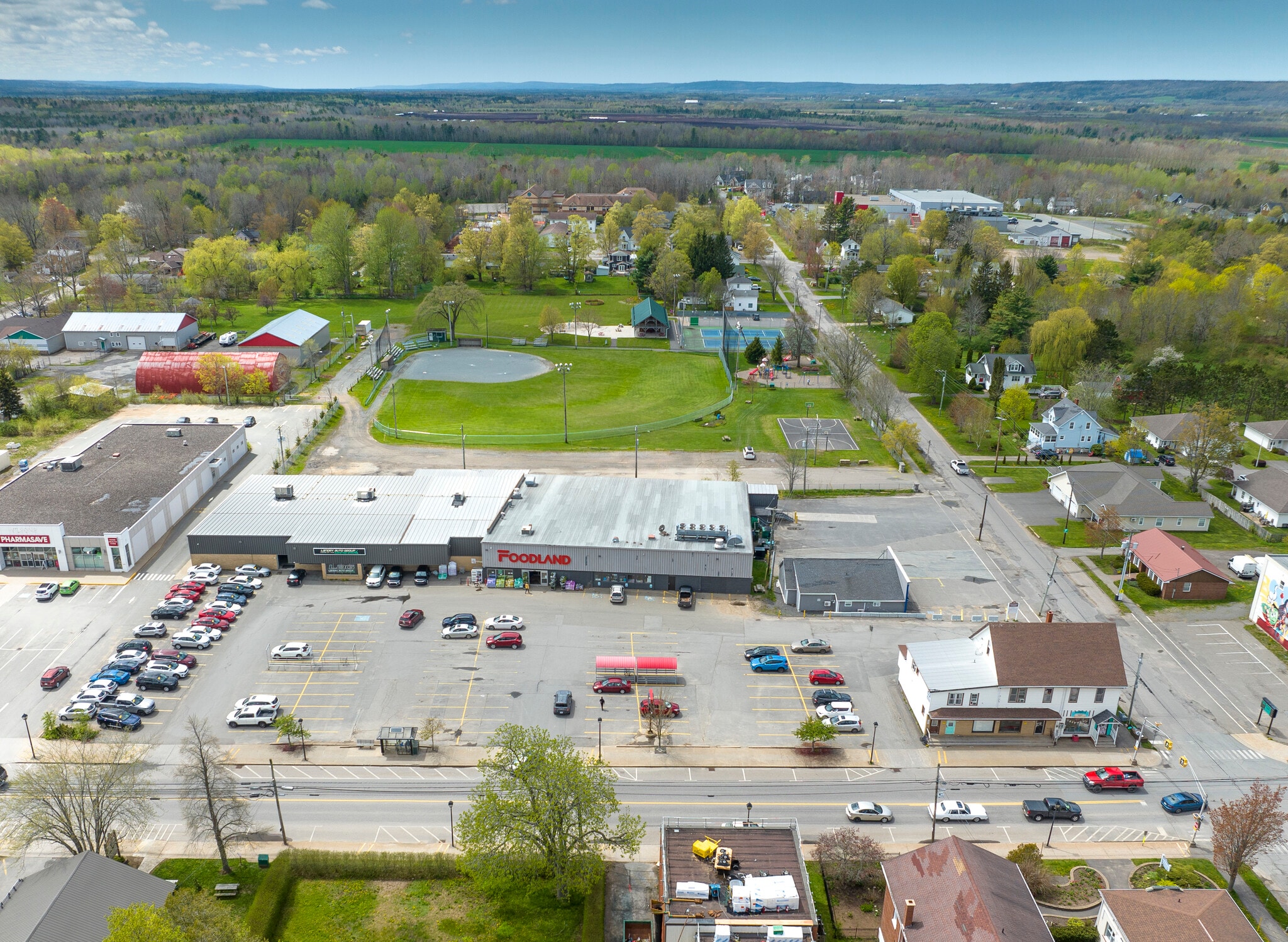 233 Commercial St, Berwick, NS for Rent