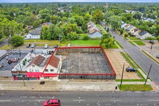 Detroit, MI Storefront - 19424 W Warren Ave