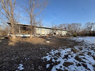 Saginaw, MI Warehouse - 1221 N Niagara St