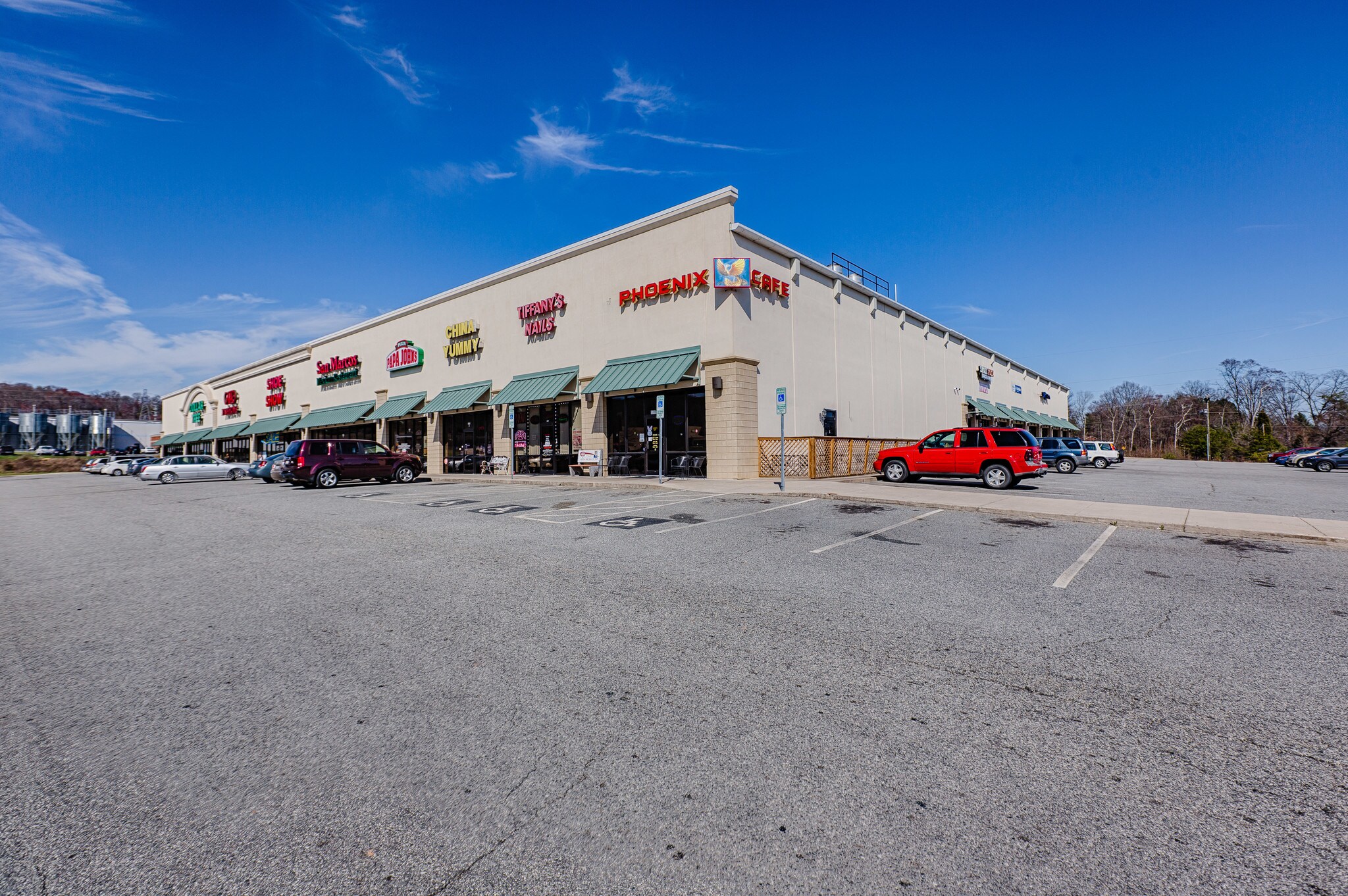 131 Commerce Ln Mayodan, NC 27027 Retail Property for Lease on