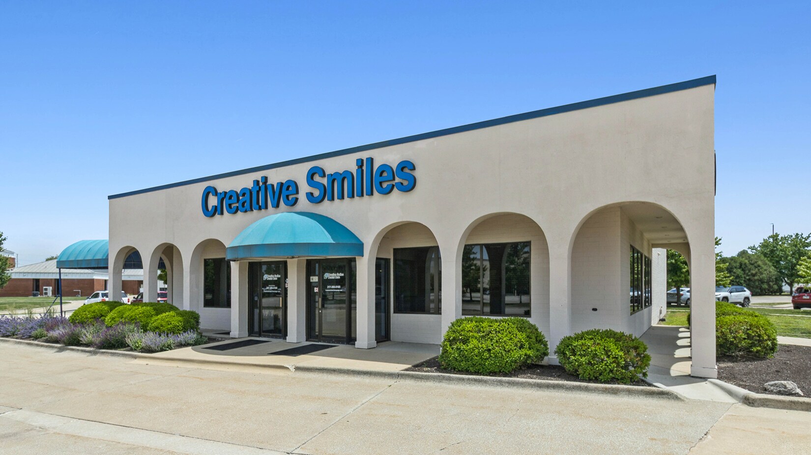 1905 Convenience Pl, Champaign, IL for Sale