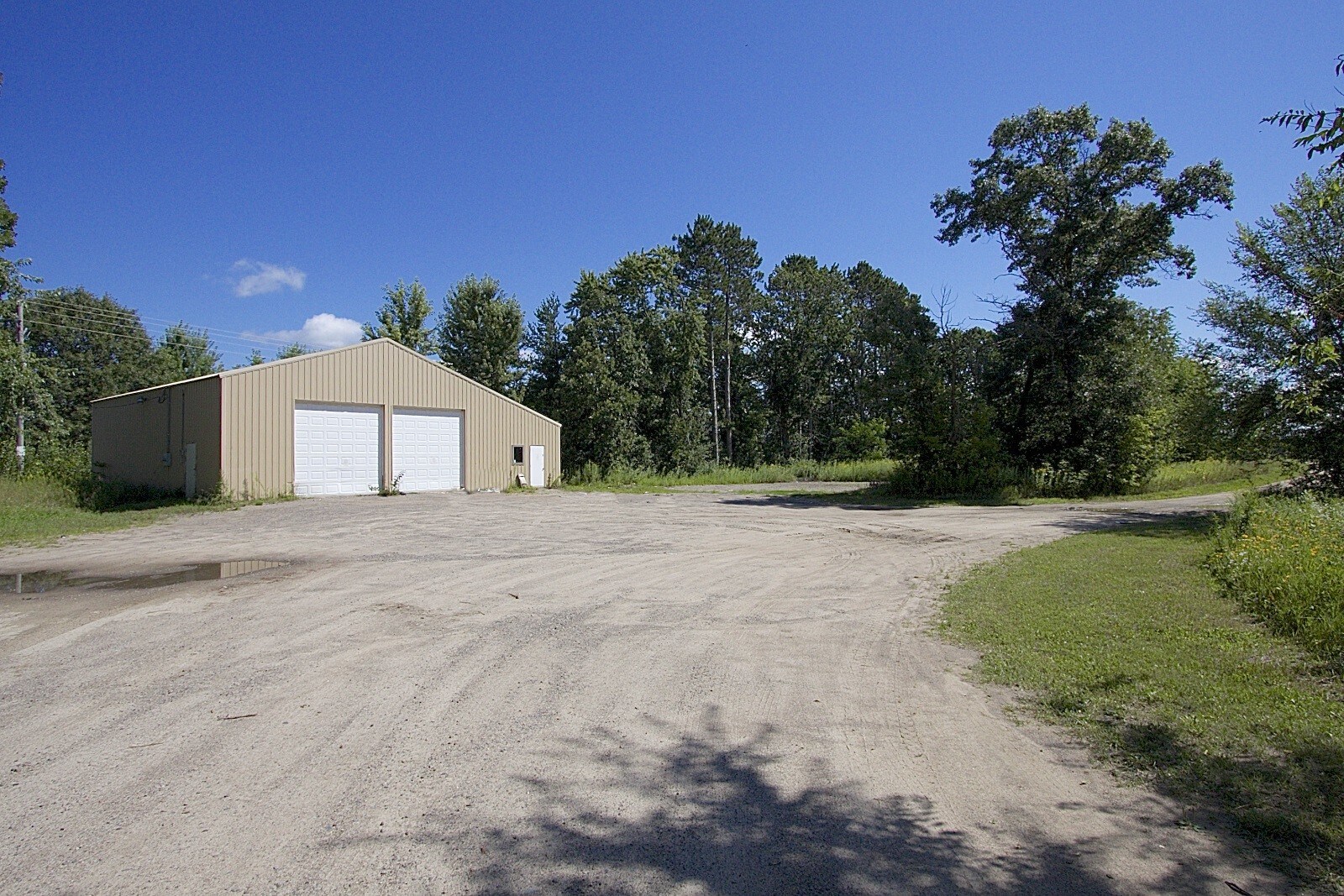 215 Opportunity Blvd North & 225 McKinley St, Cambridge, MN for Sale
