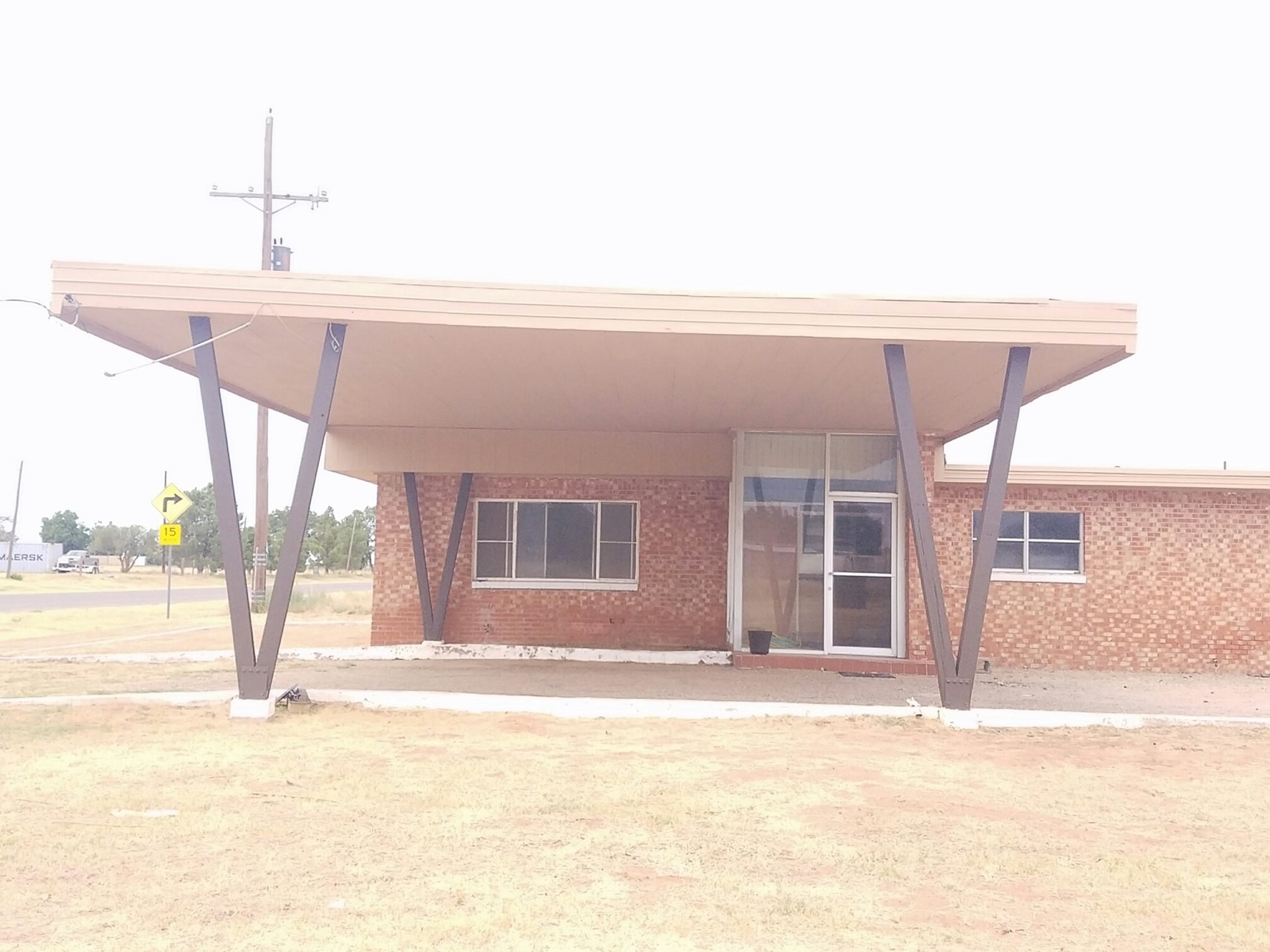 2500 N Main St, Tahoka, TX for Sale