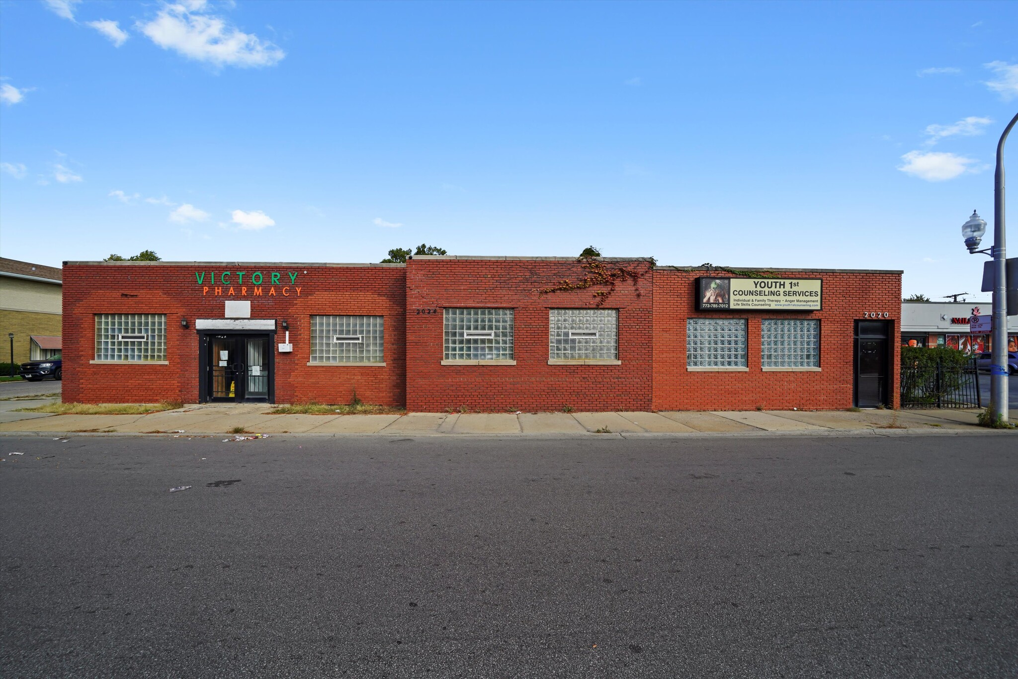 2024 W 79th St, Chicago, IL for Sale