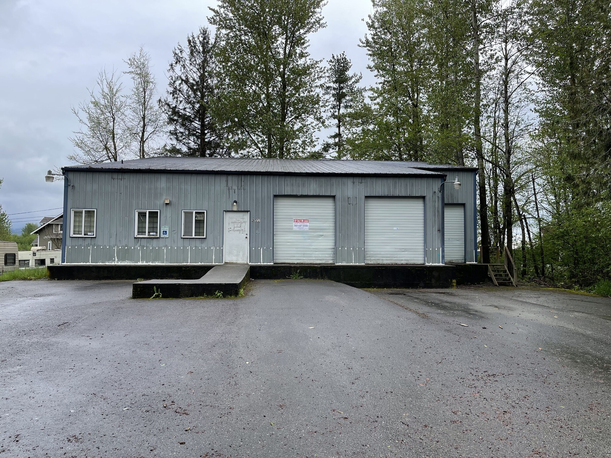 377 W 2nd St, Sumas, WA for Rent