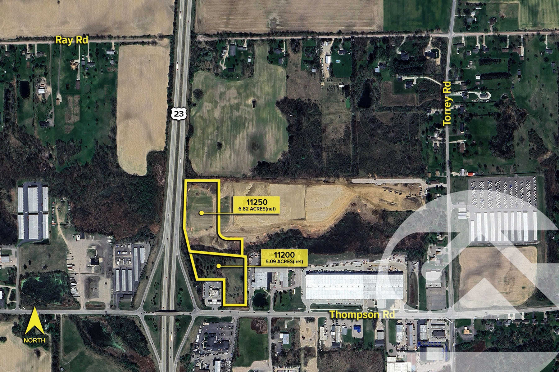 11200 N Park Ave, Fenton, MI for Sale