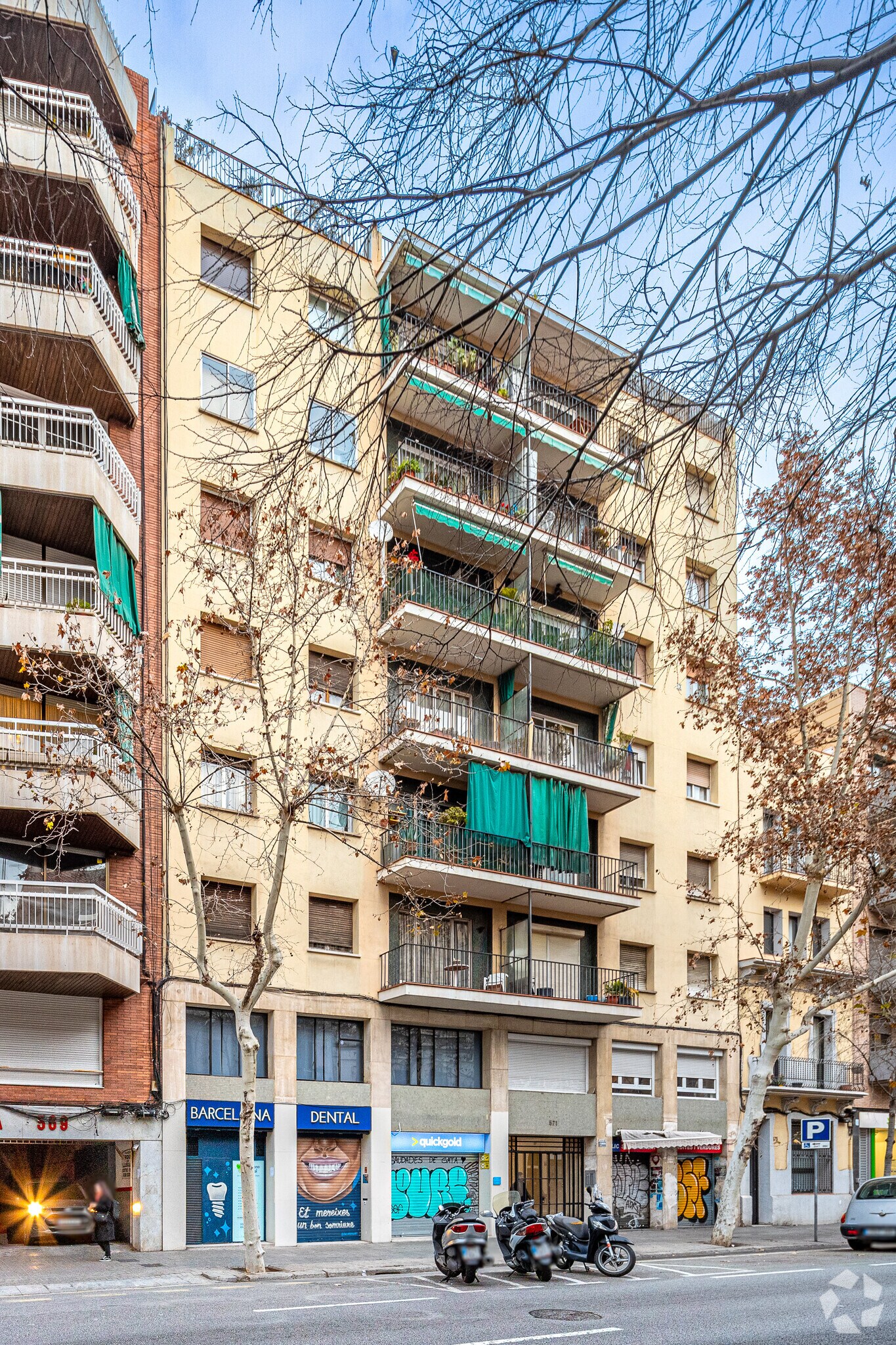 571 Carrer De València, Barcelona, BAR for Rent