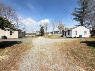 Yadkinville, NC Manufactured Housing/Mobile Housing - 3004 Rent Rd