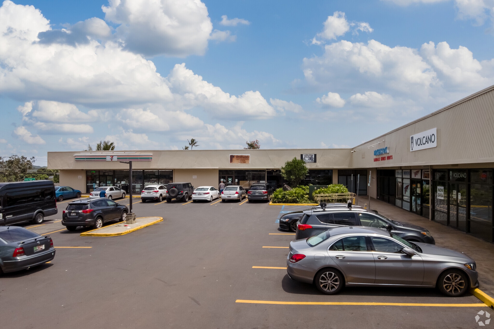 1247 Kailua Rd, Kailua, HI for Rent