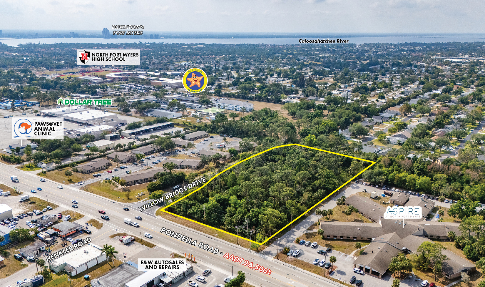 13891 Willow Bridge Dr, North Fort Myers, FL for Sale