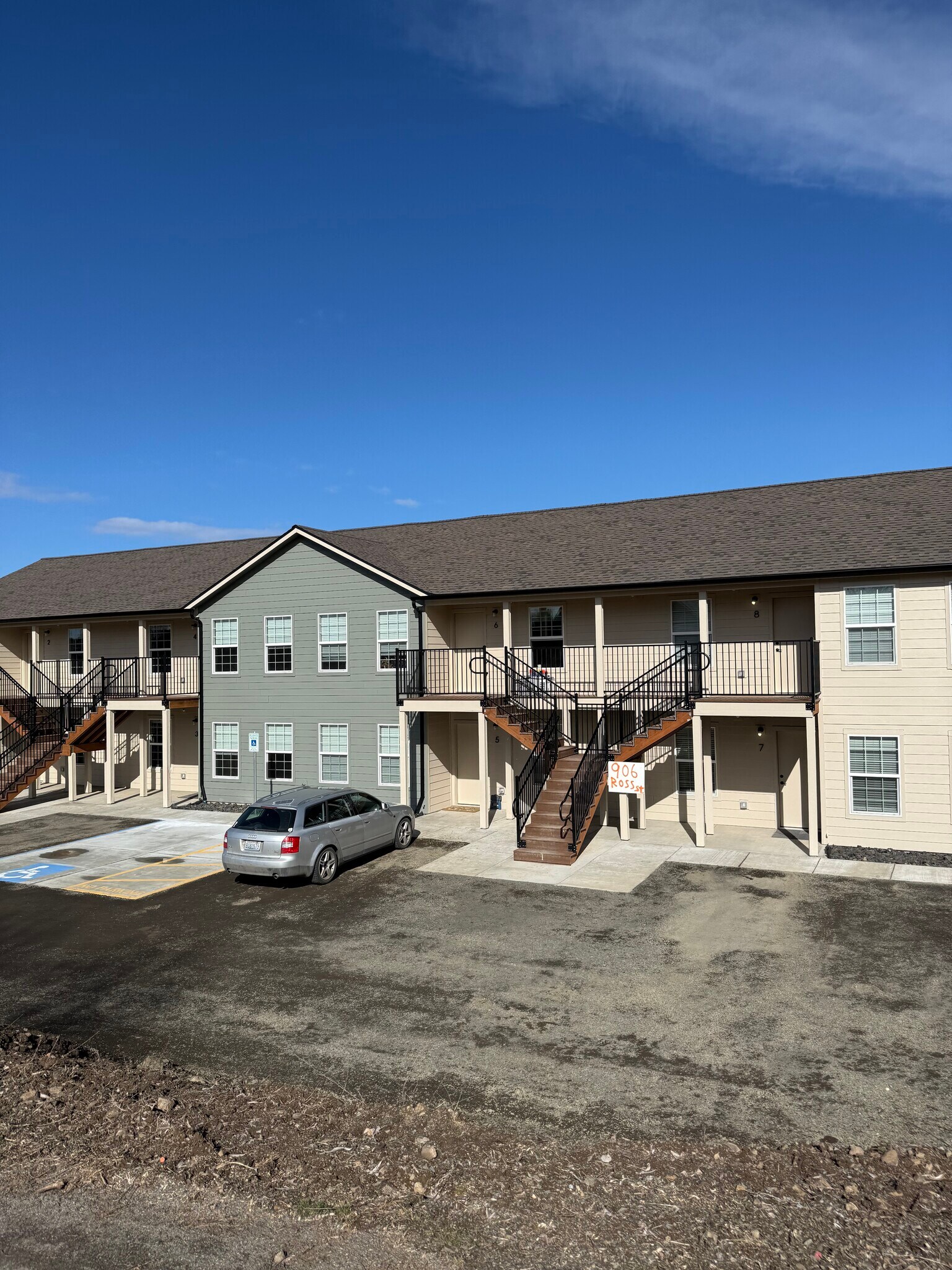 906 Ross St, Davenport, WA for Sale