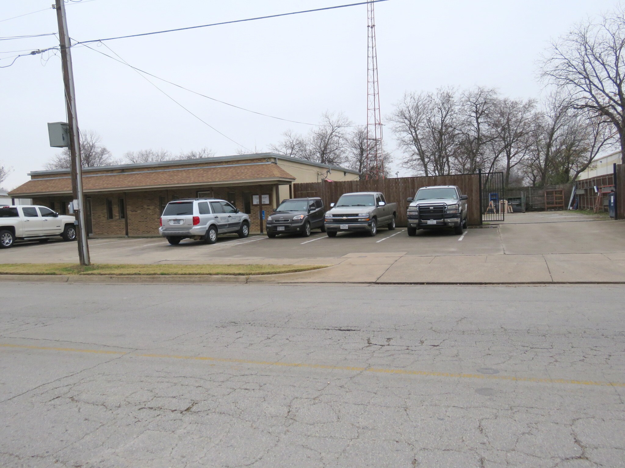 5620 Midway Rd, Fort Worth, TX for Rent