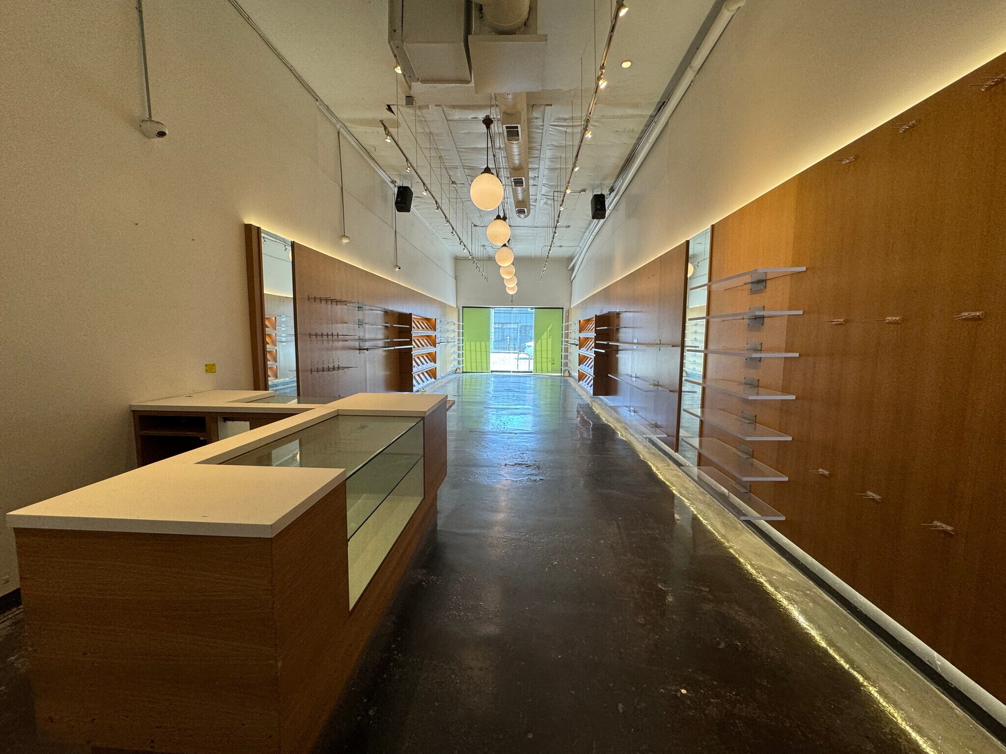 449-451 N Fairfax Ave, Los Angeles, CA for Rent