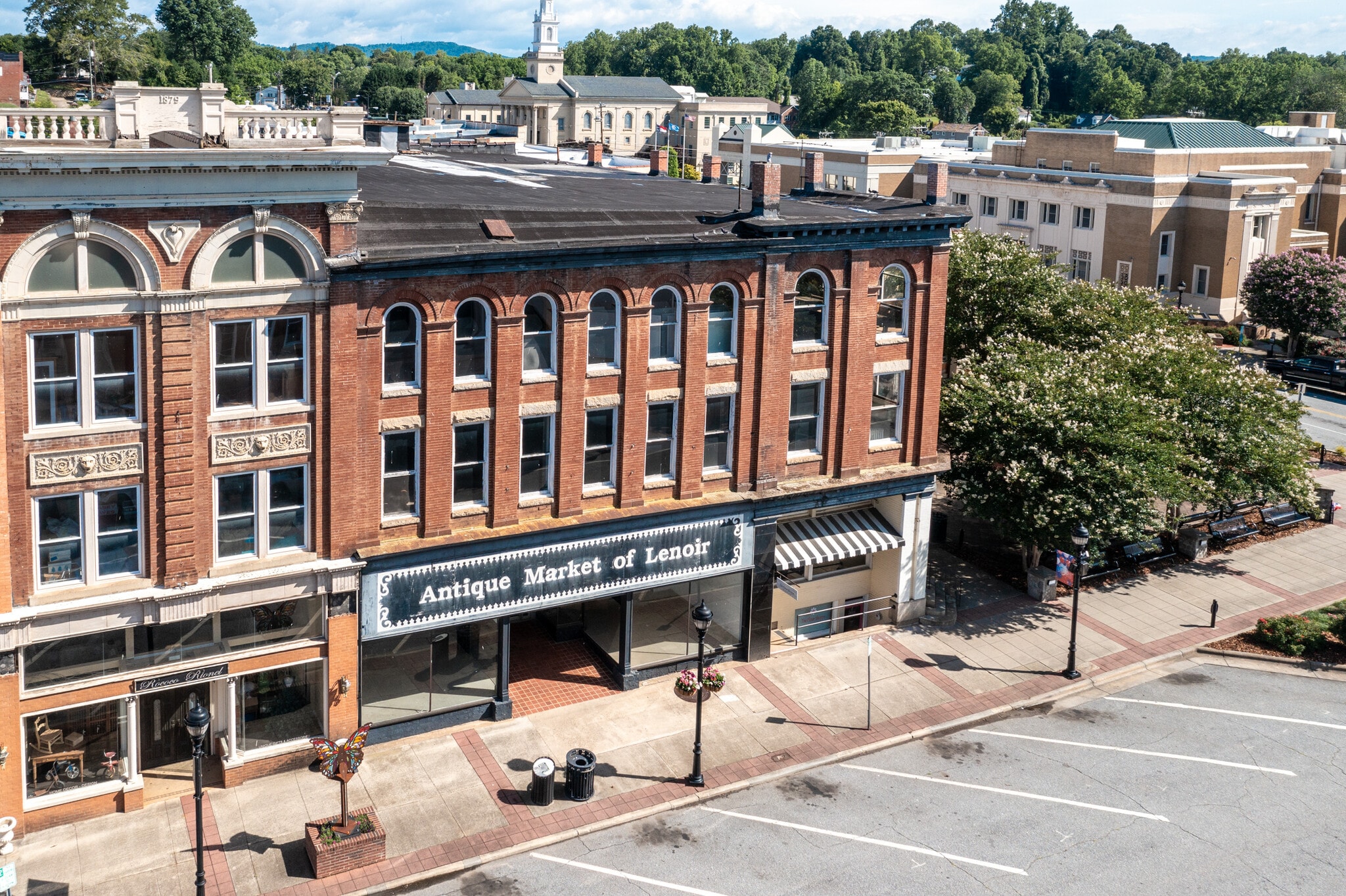 812 West Ave, Lenoir, NC for Sale